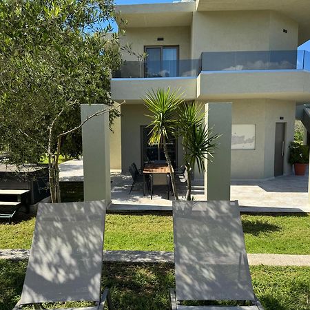 Villa Marian With Private Swimming Pool & Jacuzzi Georgioupoli Exterior foto