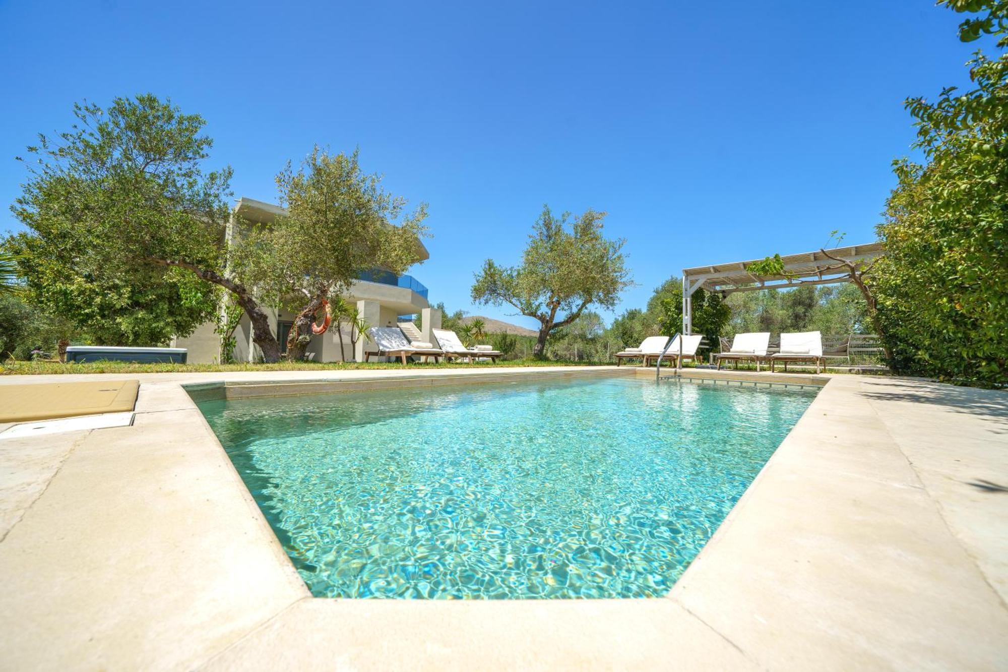 Villa Marian With Private Swimming Pool & Jacuzzi Georgioupoli Exterior foto