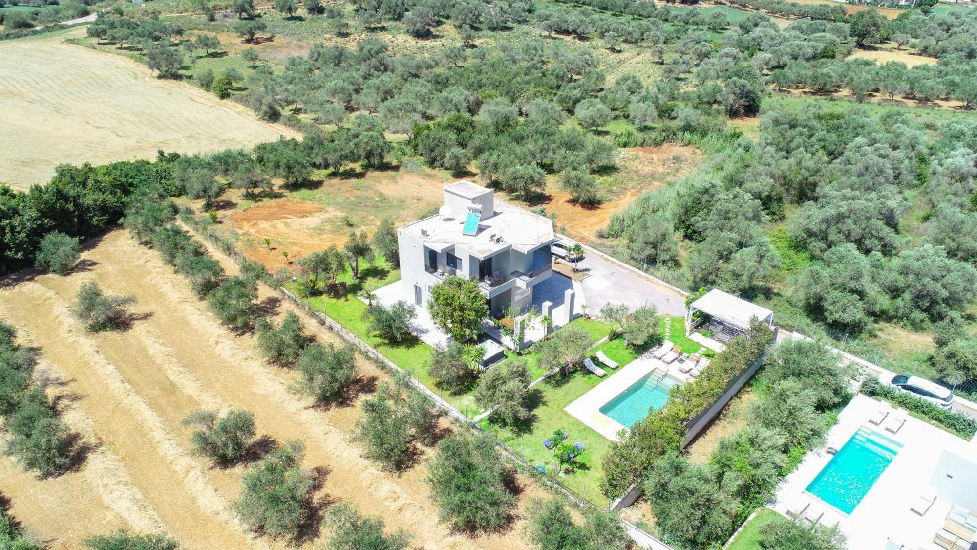 Villa Marian With Private Swimming Pool & Jacuzzi Georgioupoli Exterior foto